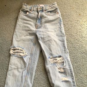 Zara Ripped Mom Jeans